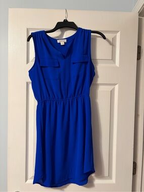 Monteau Sleeveless V-Neck Mini Dress in Royal Blue